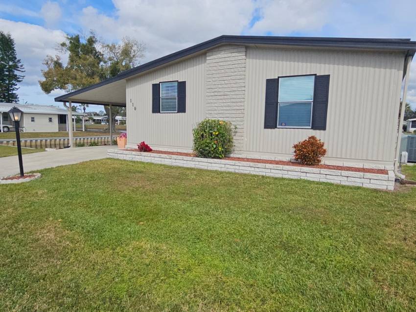 110 Lake Hazel Drive a Winter Haven, FL Mobile or Manufactured Home for Sale